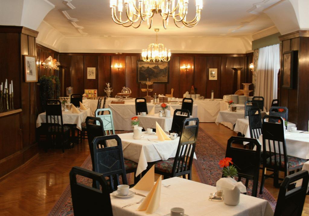 Schlosshotel Post Edelfreisitz Sprengenstein Imst Zewnętrze zdjęcie